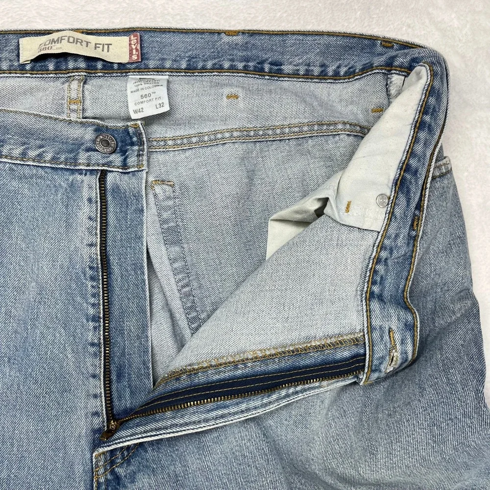 Levis levi 560